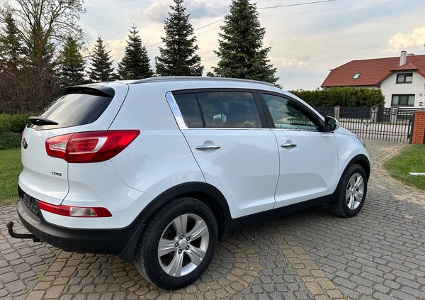Kia Sportage cena 38600 przebieg: 214020, rok produkcji 2012 z Żmigród małe 121